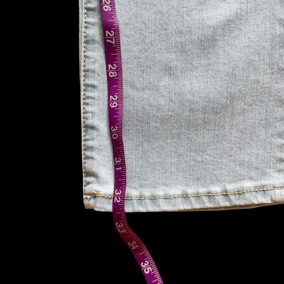 True Religion Billie Jeans Womens 28 Light Wash Mid Rise Straight Denim Pants - Picture 11 of 16